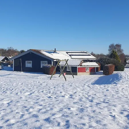 Awesome Home In Hejls With Sauna Holiday home *